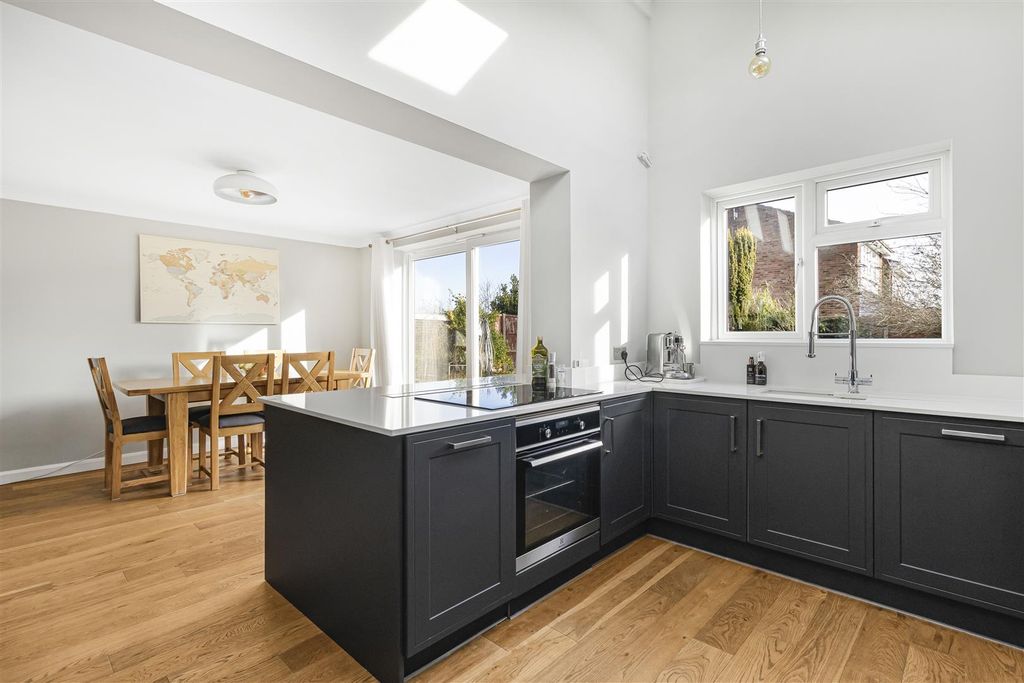 Property photo 2 of 21 14_46078.Jpg