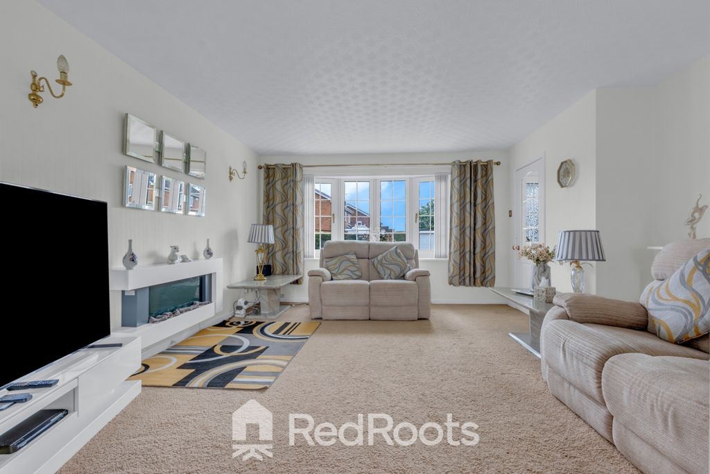 Property photo 3 of 31 5208555