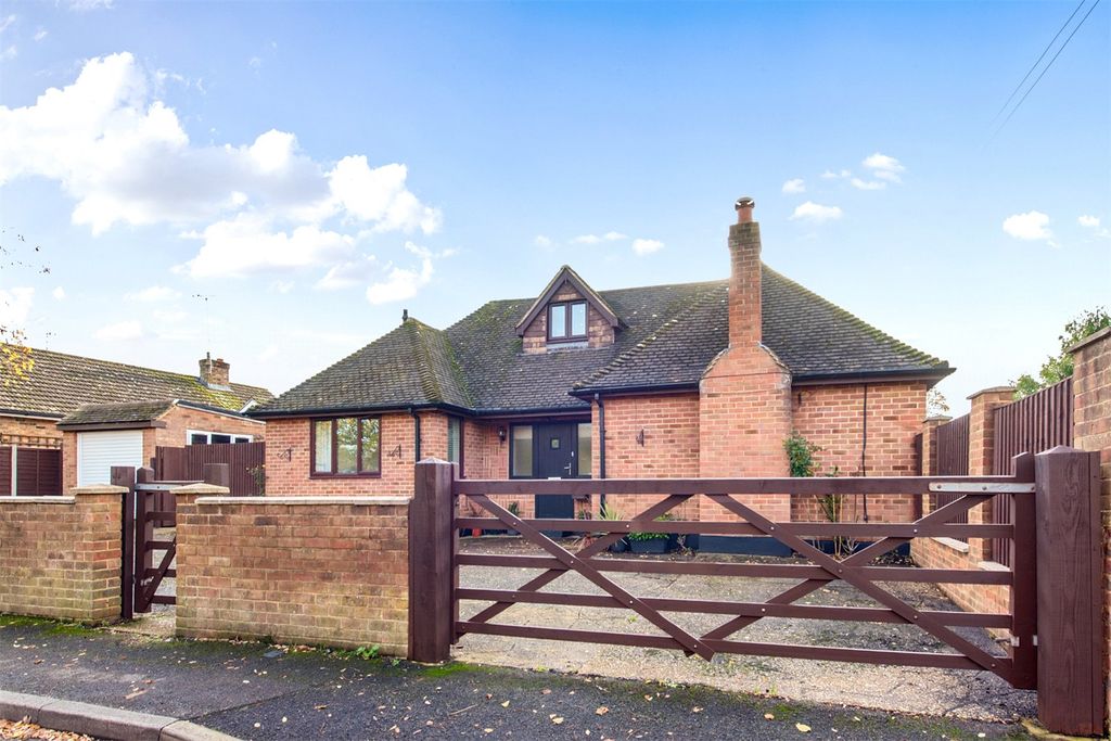 Property photo 1 of 18 Picture No. 03