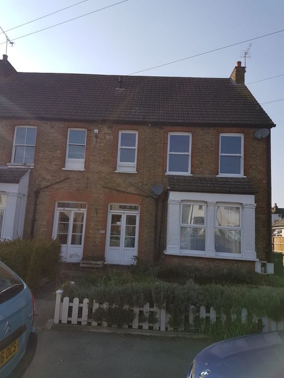 Property photo 3 of 8
