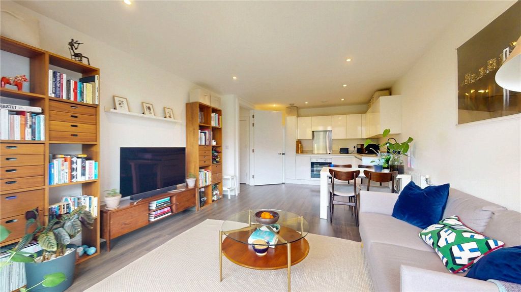 Property photo 1 of 16 Picture 1