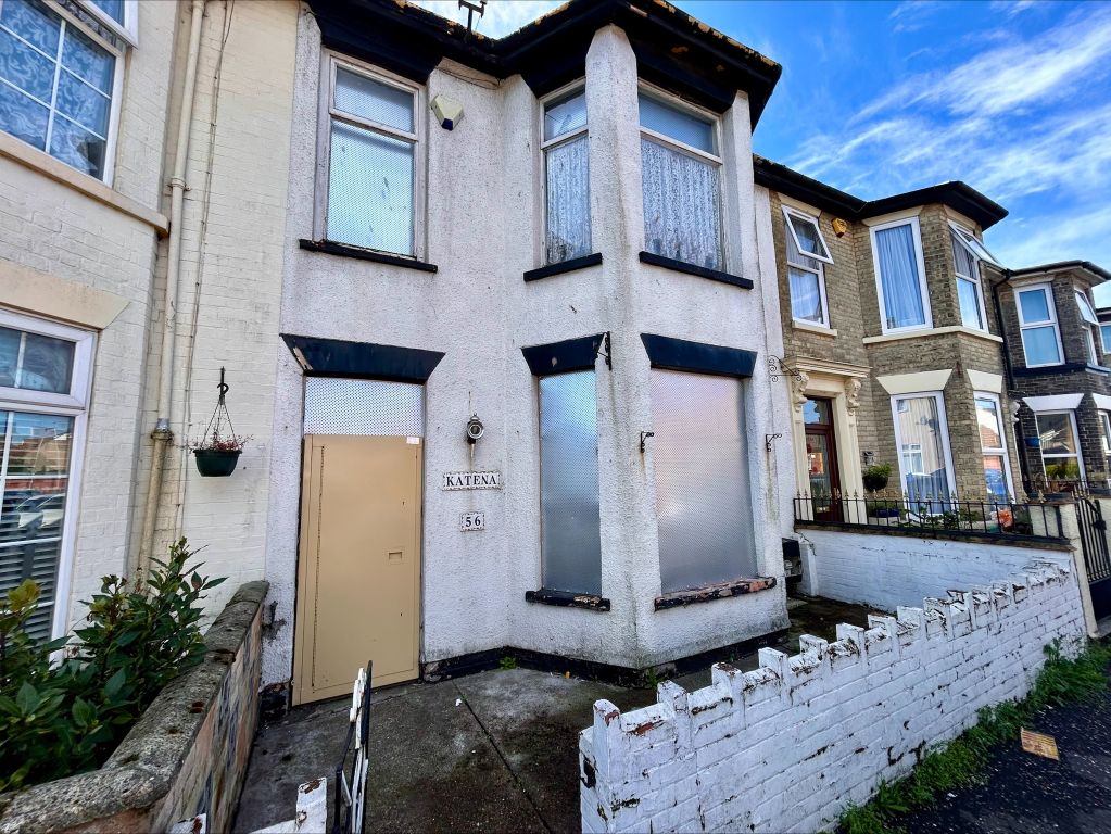 Property photo 1 of 12