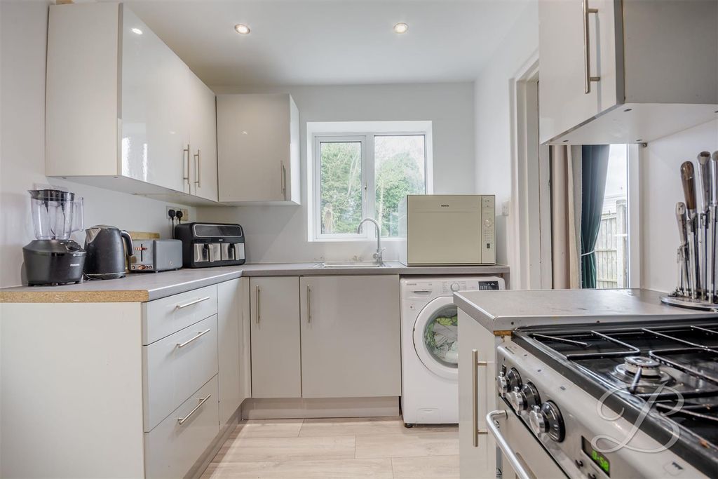 Property photo 2 of 33 Ccltd-23.Jpg