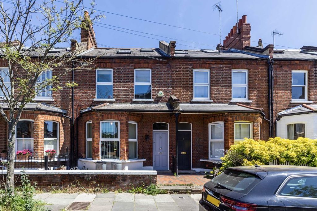 Property photo 1 of 7