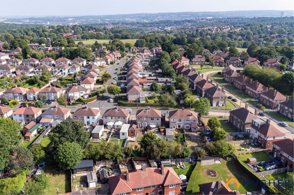 Property photo 2 of 22