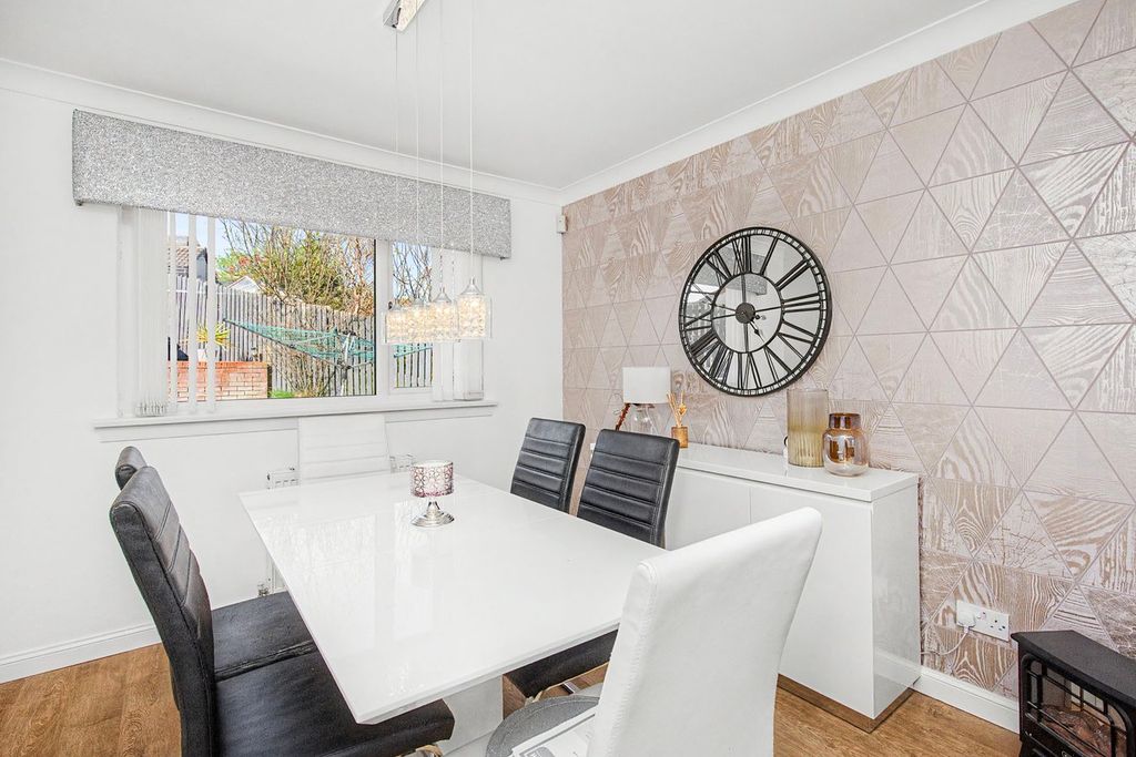Additional image 5 of 3 bed villa for saleFernbank Avenue, Windygates, Leven KY8