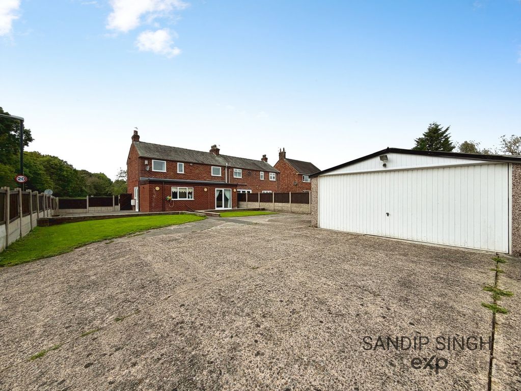 Property photo 2 of 19