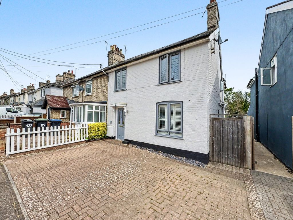 Property photo 1 of 31