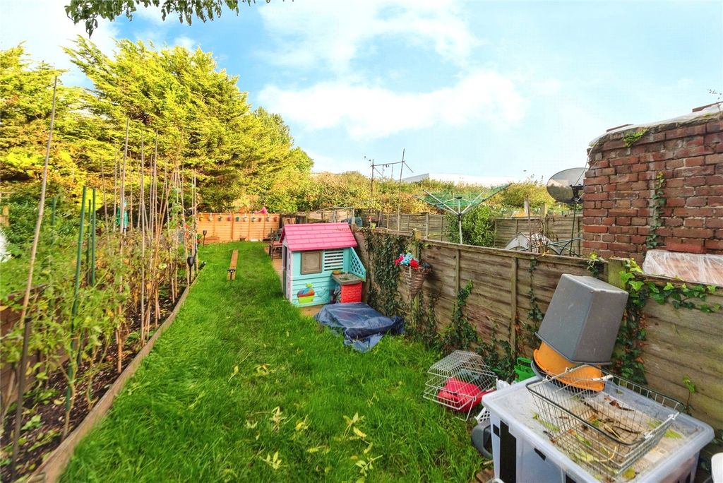 Property photo 2 of 11 Picture No. 02