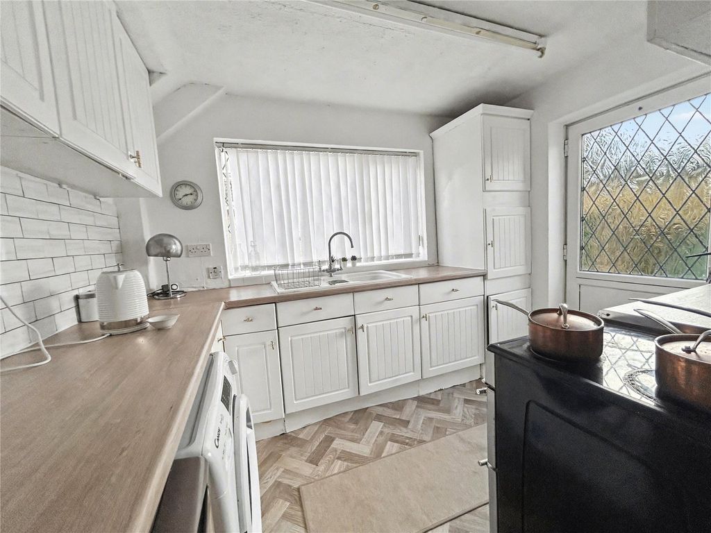 Property photo 3 of 10 Picture No. 18