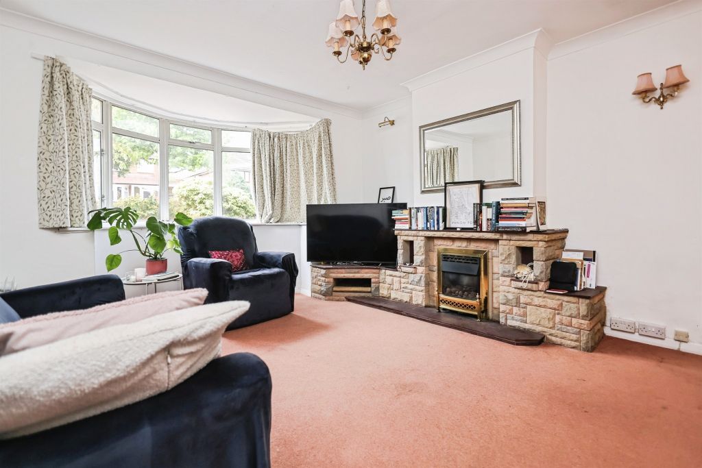 Property photo 3 of 14