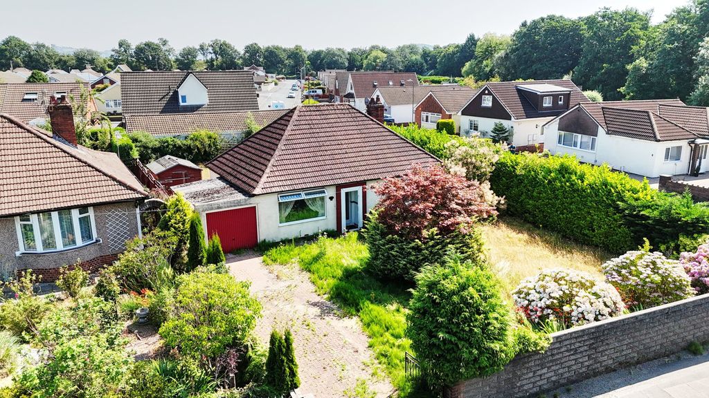 Property photo 1 of 30