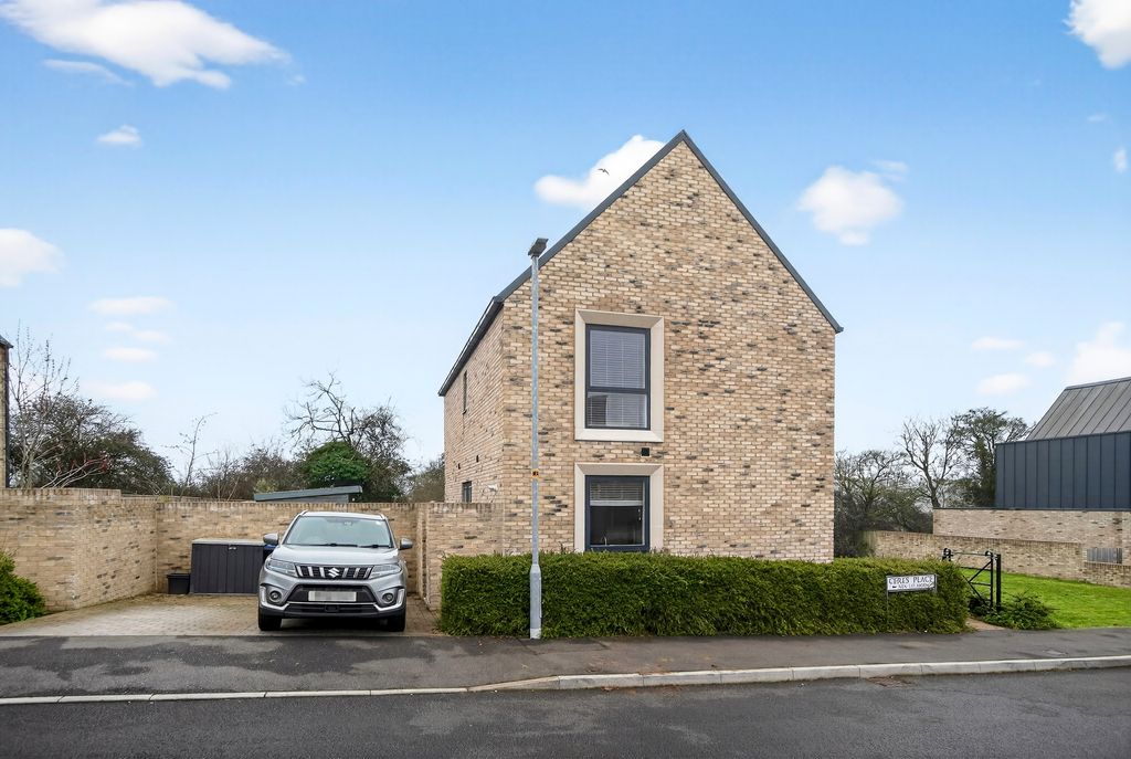 Property photo 2 of 22