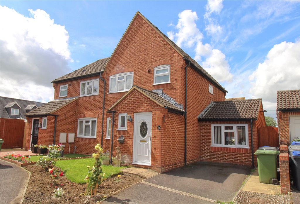 Property photo 1 of 16 Picture No. 19