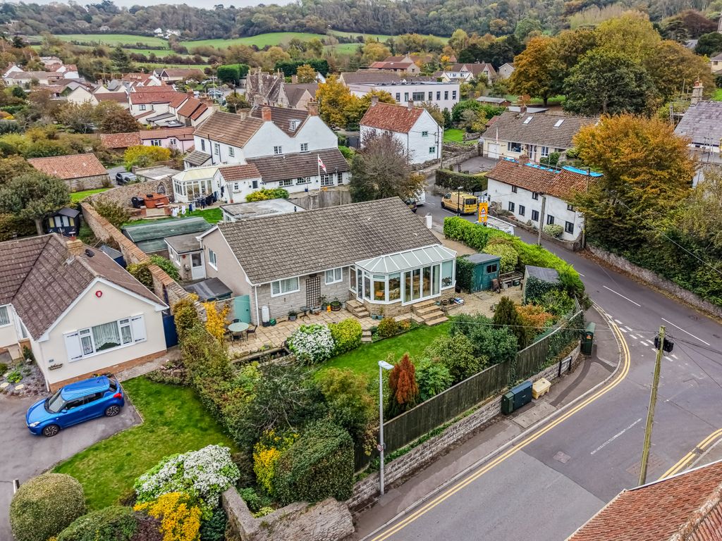 Property photo 3 of 35 Gallery