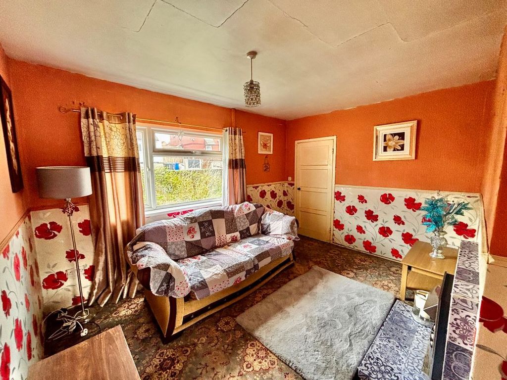 Property photo 3 of 10 Image 3