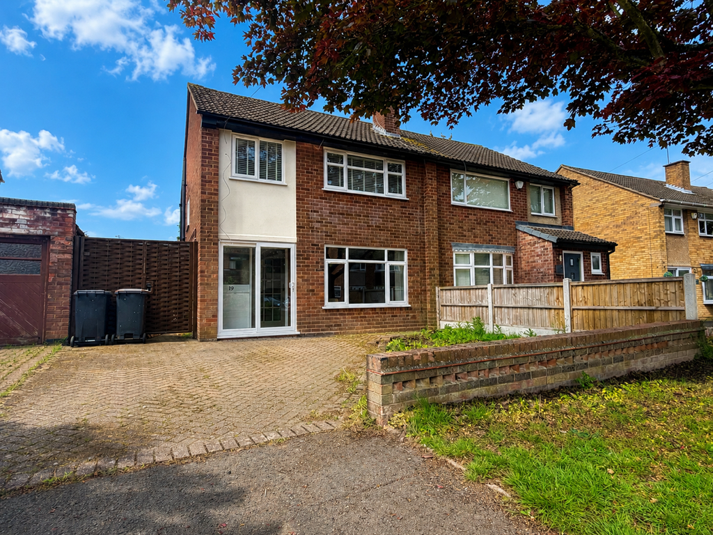 Property photo 1 of 10 892Bb12F-B2A7-4D3C-9A12-A4B5905987B9