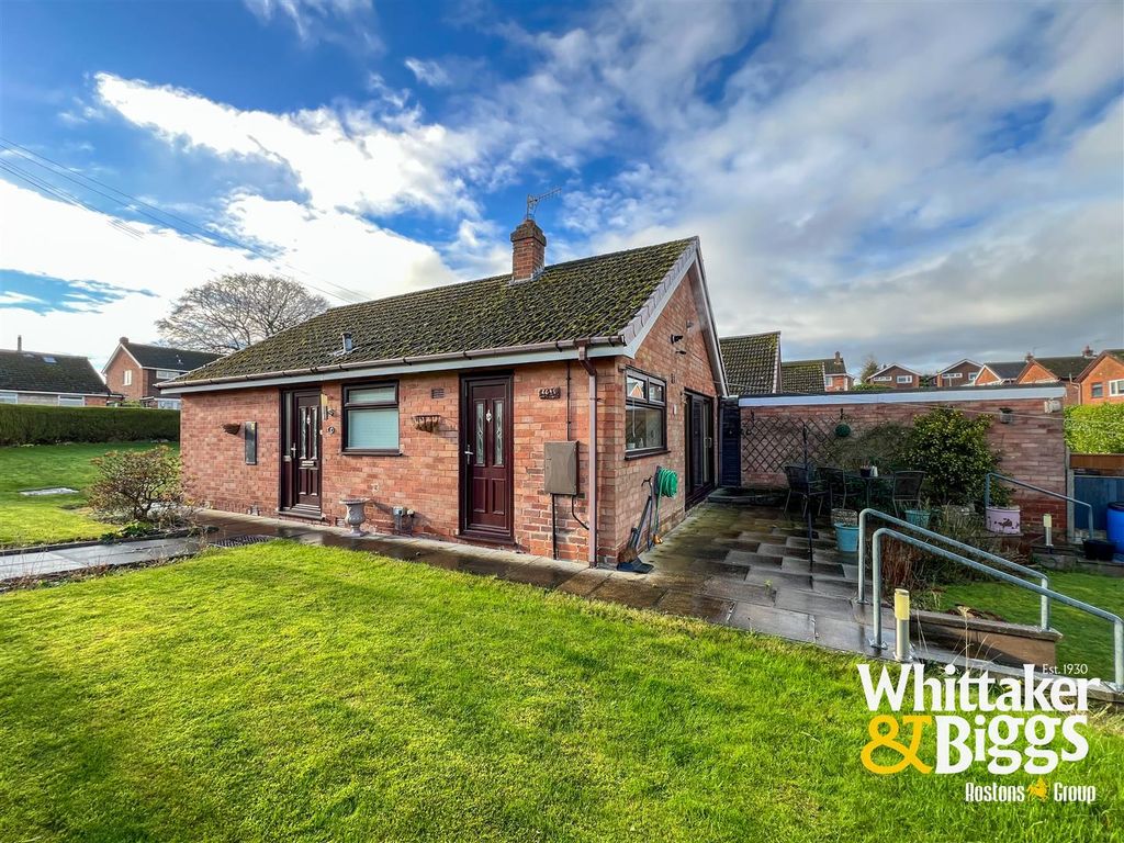 Property photo 3 of 21 Frontage