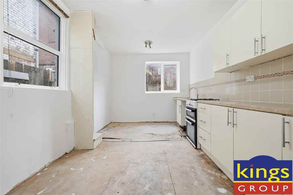 Property photo 3 of 23 10_Img_4041.Jpg