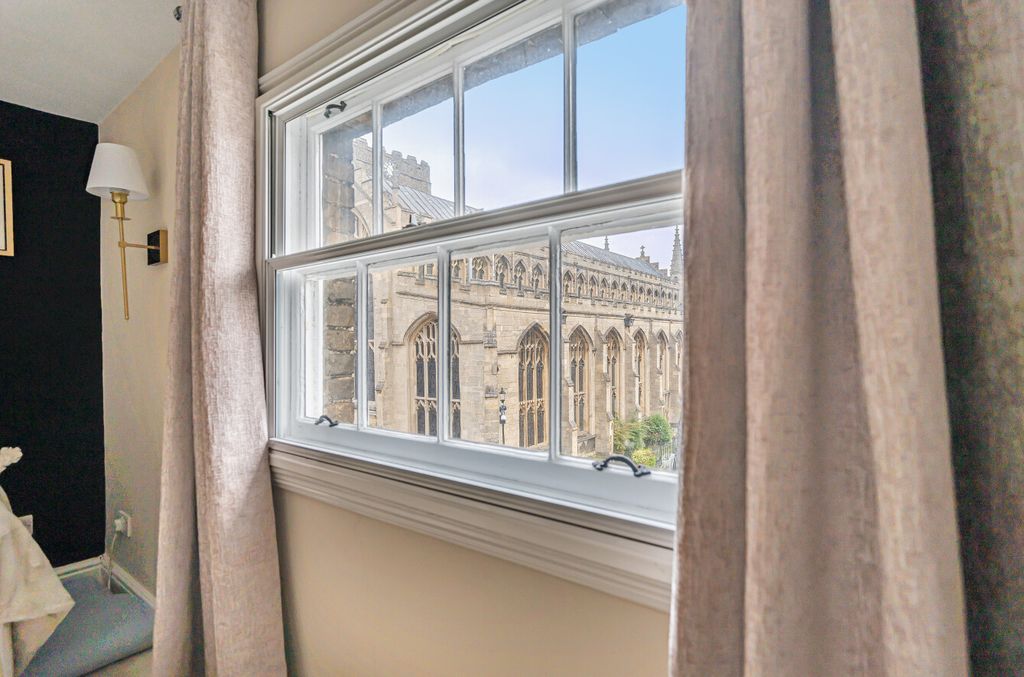 Property photo 2 of 16 1190659 (19)