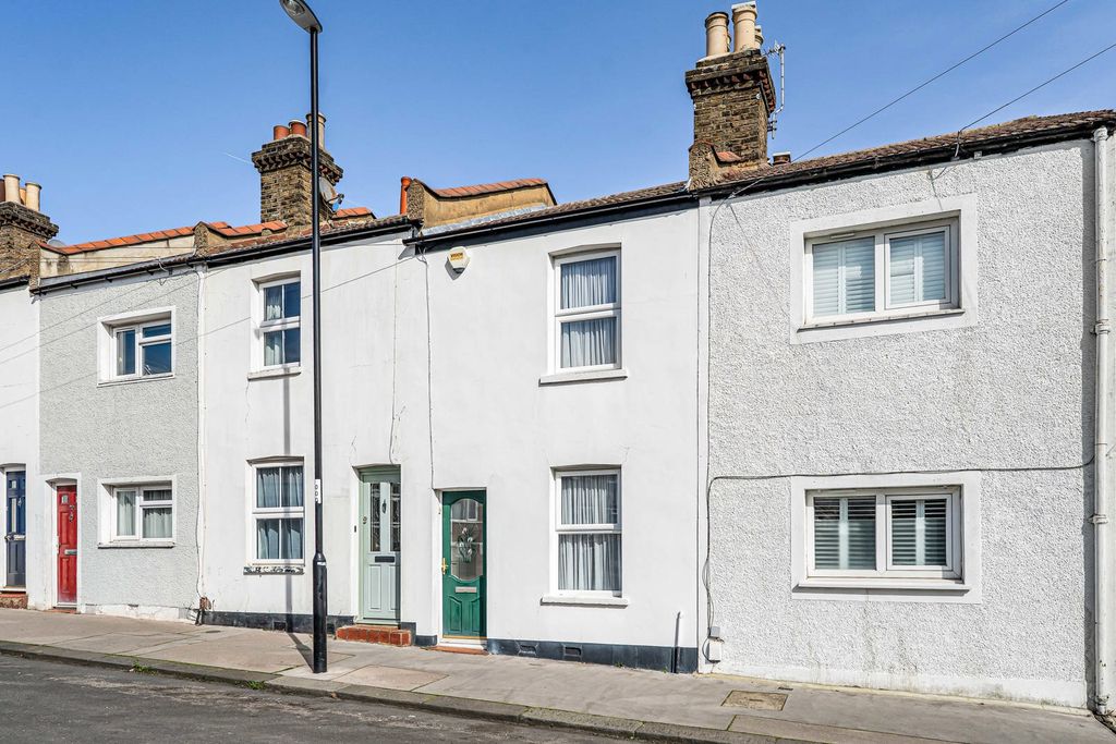 Property photo 2 of 24 Exterior