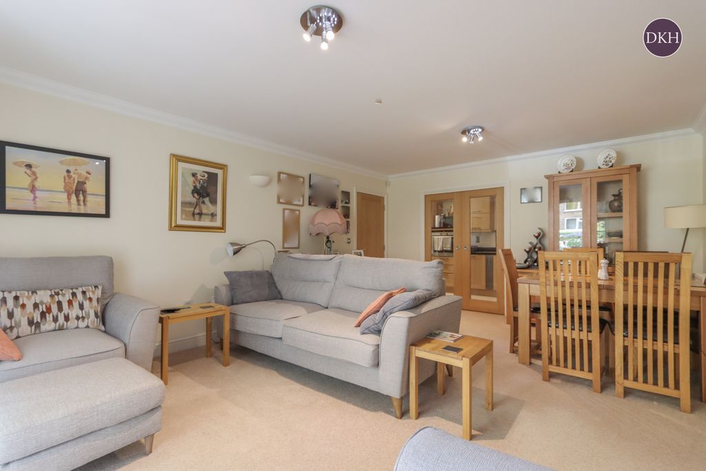 Property photo 3 of 11 Picture No. 04