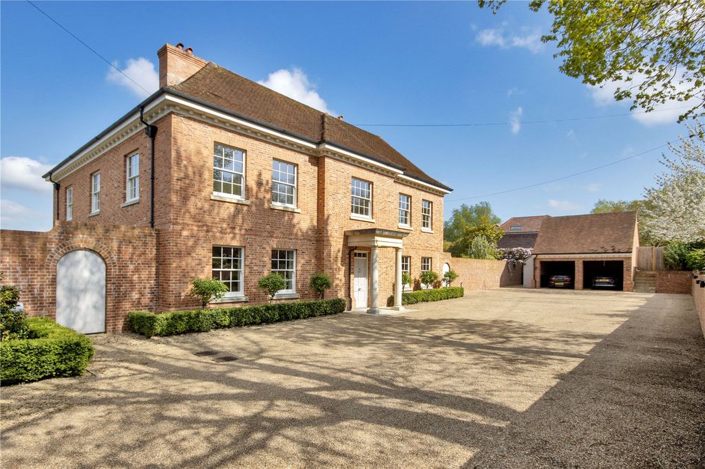 Property photo 1 of 27 Rose House