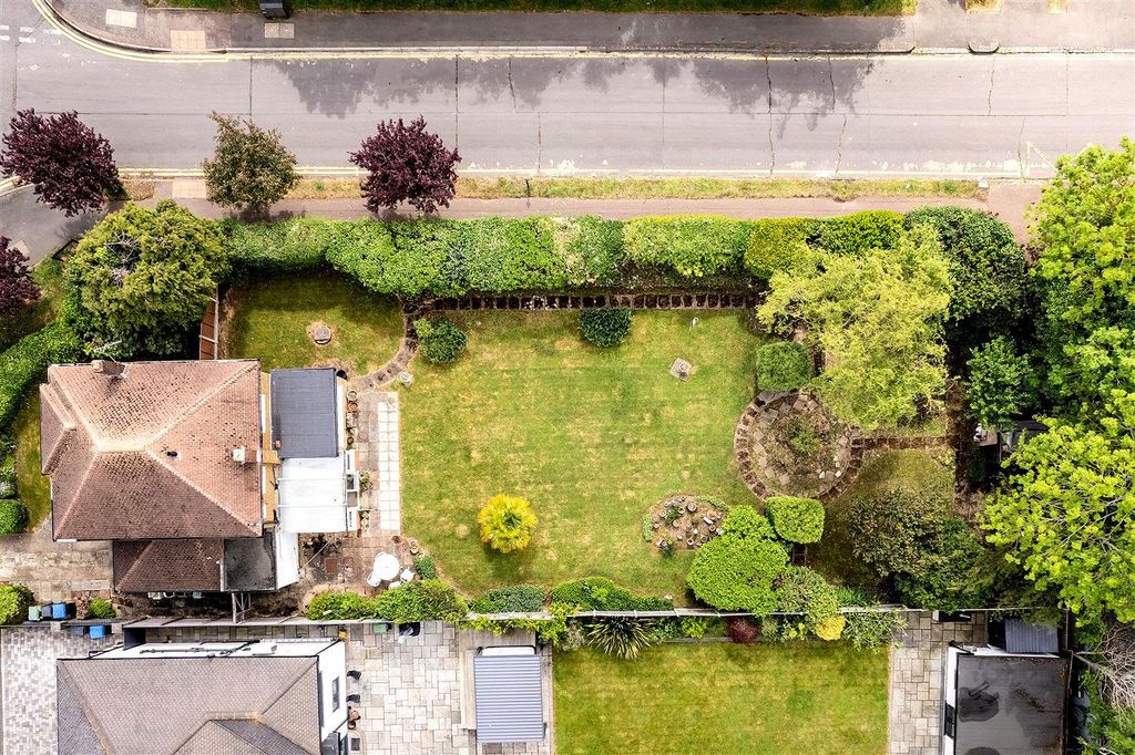 Property photo 3 of 32 1 Baldocks Road Aerial (8).Jpg