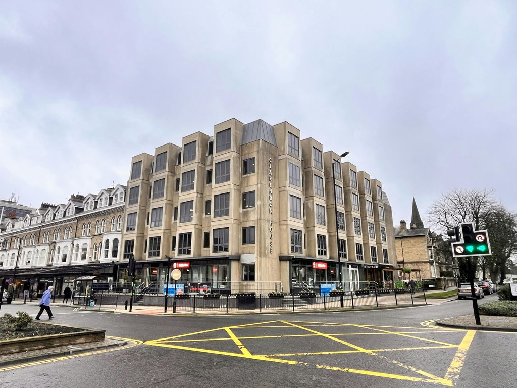 Property photo 1 of 13 Image00028.Jpeg