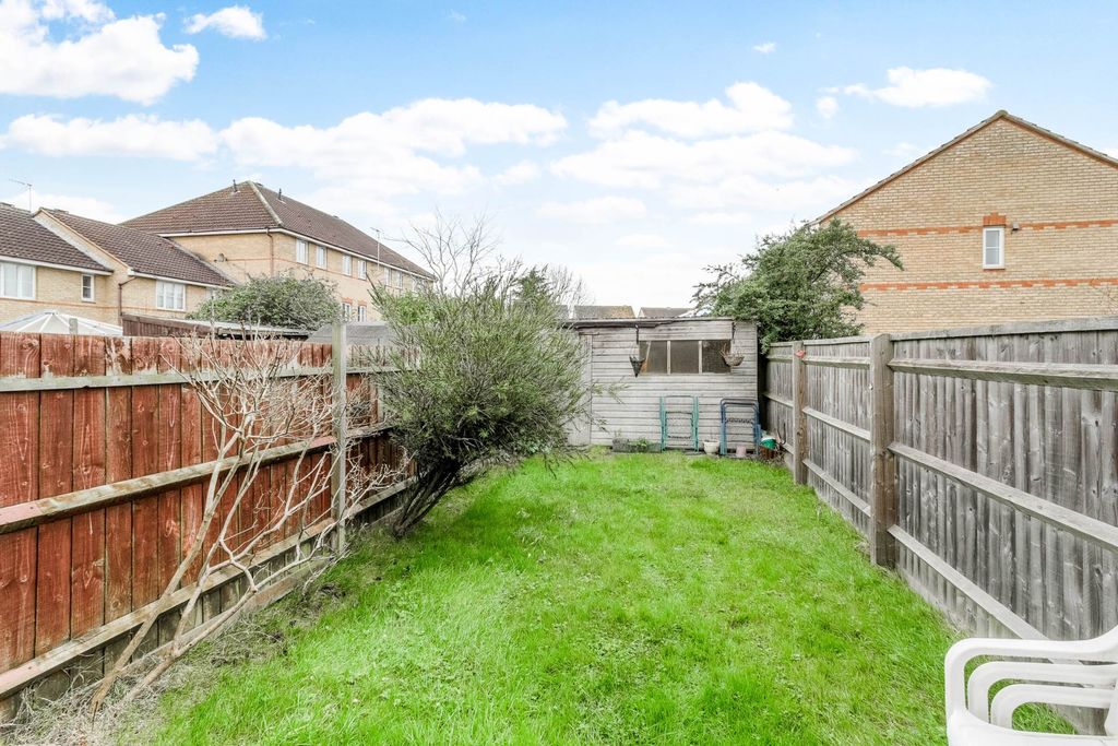 Property photo 2 of 10