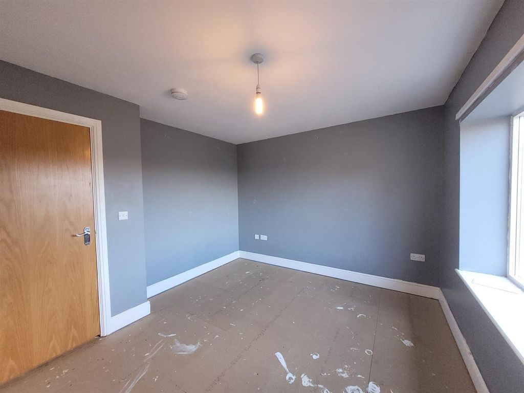 Property photo 1 of 11 Photo-2025-10-29-10-12-38.Jpg