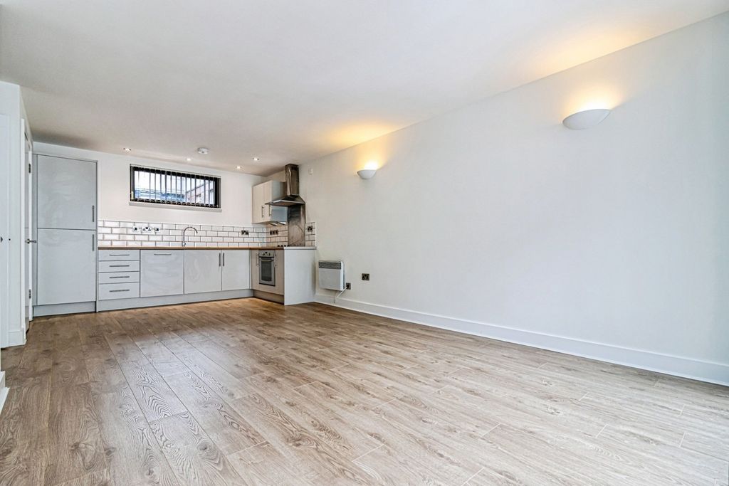 Property photo 3 of 12 Picture No. 22