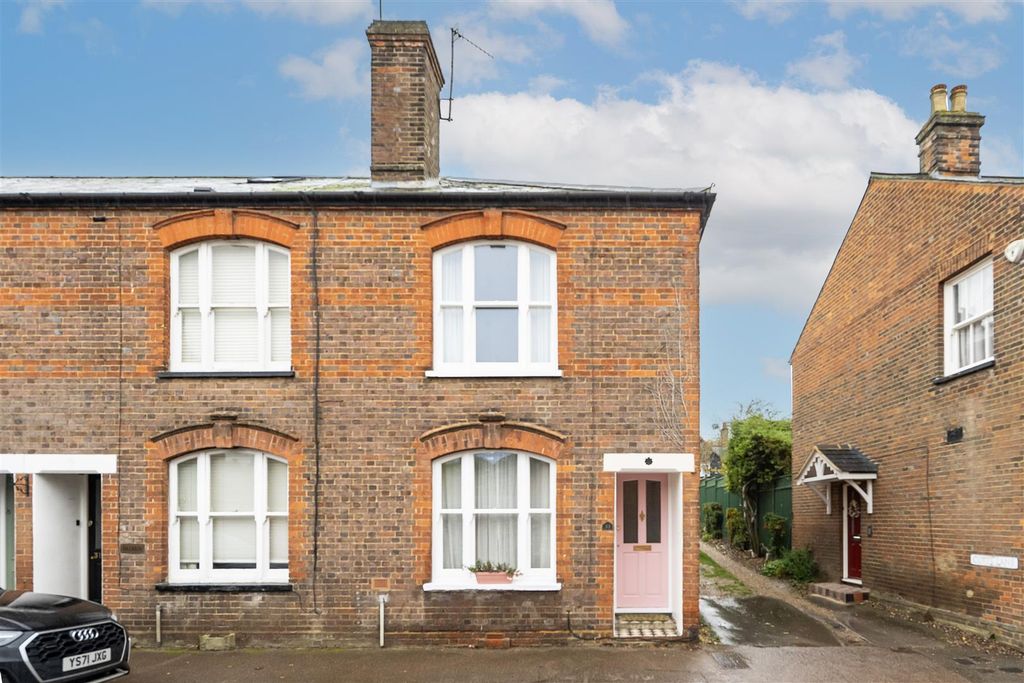 Property photo 1 of 12 33-High-Street-17 Copy2.Jpg