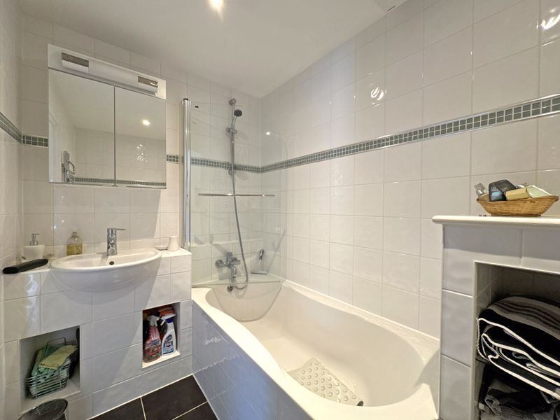Additional image 11 of 2 bed flat for saleSidford High Street, Sidford, Sidmouth EX10