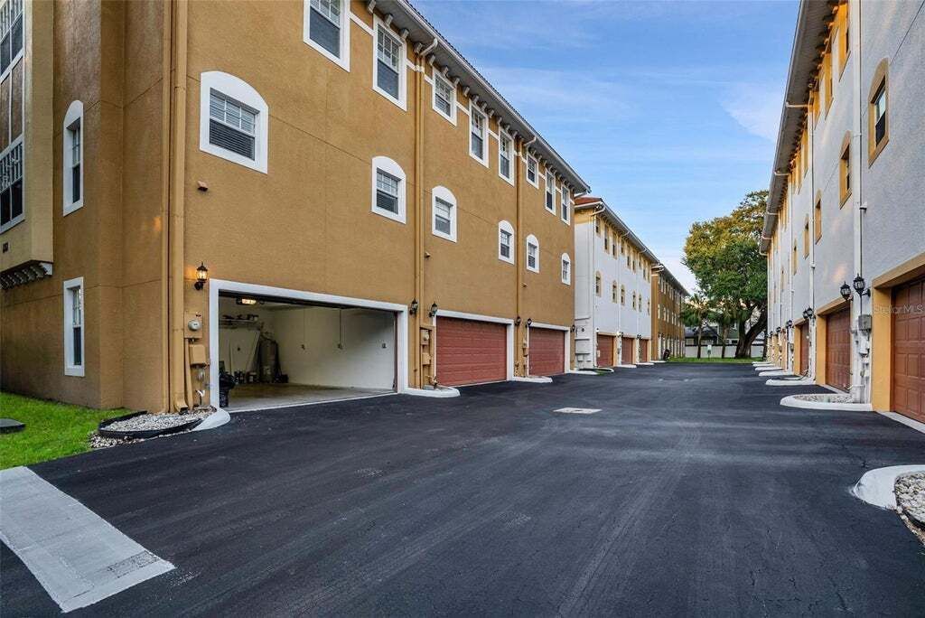Property photo 3 of 20 <Alttext/>