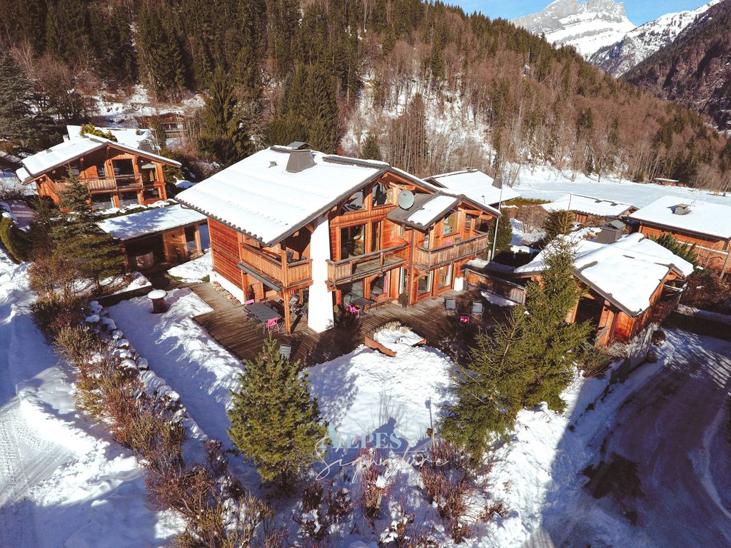 Property photo 1 of 28