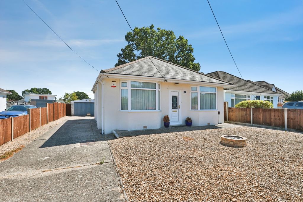 Property photo 1 of 18 Pbox-Img.Jpg