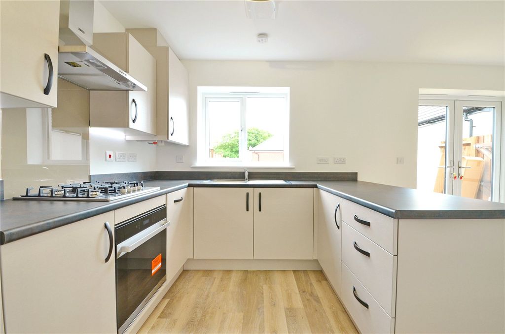 Property photo 3 of 26 Picture No. 04