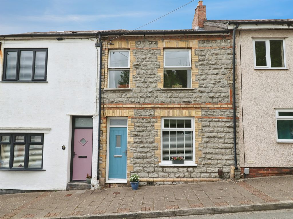 Property photo 1 of 16