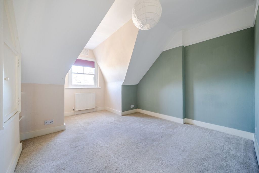 Property photo 3 of 16 Picture No. 02