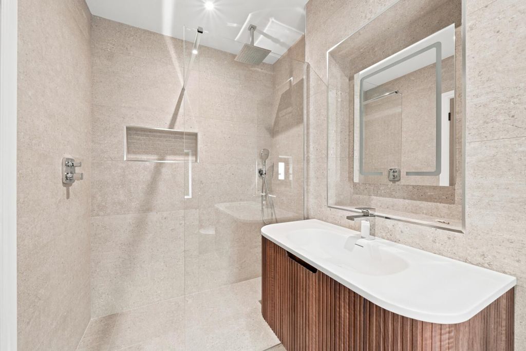 Additional image 29 of 4 bed detached house for saleHigh View Avenue, Keyworth NG12