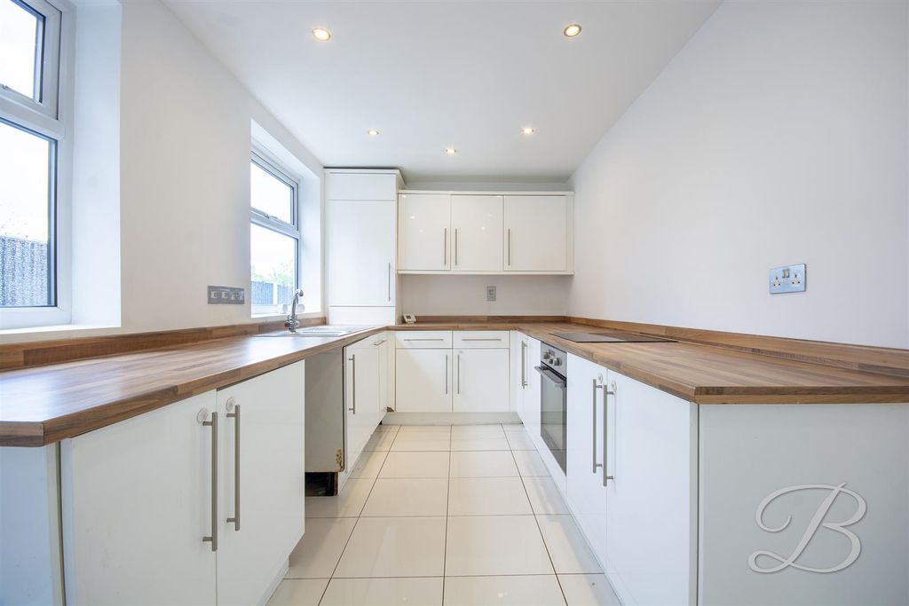 Property photo 3 of 24 CC16.Jpg