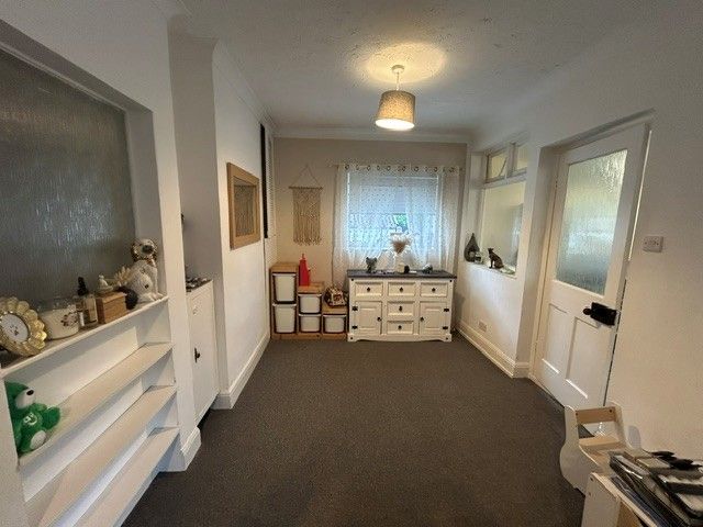 Property photo 2 of 10 Living Room