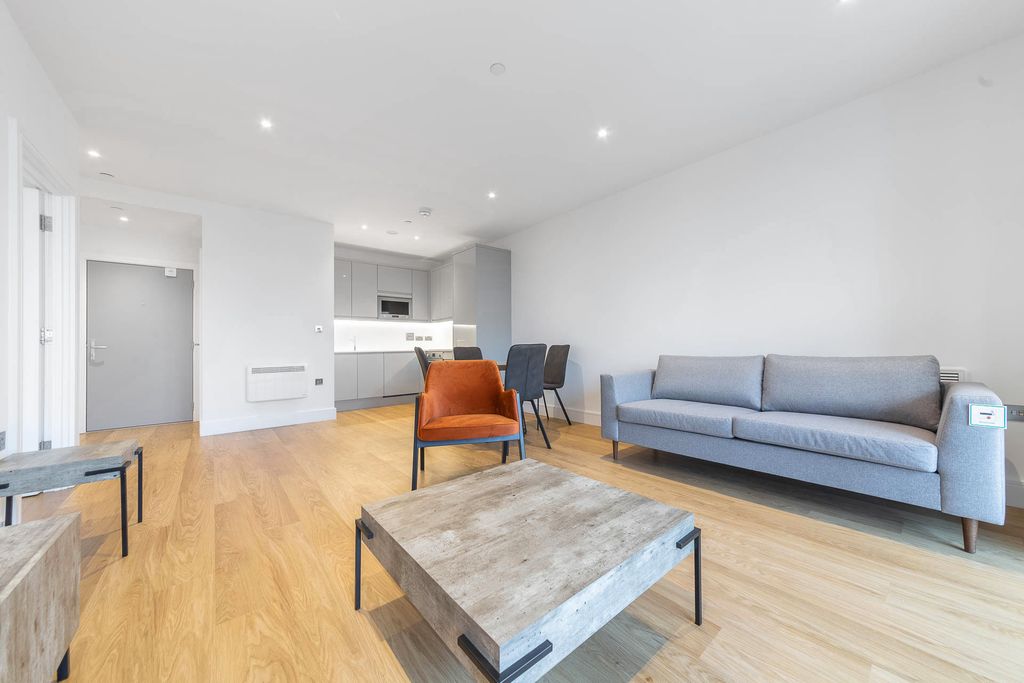 Property photo 2 of 6 Photo 2