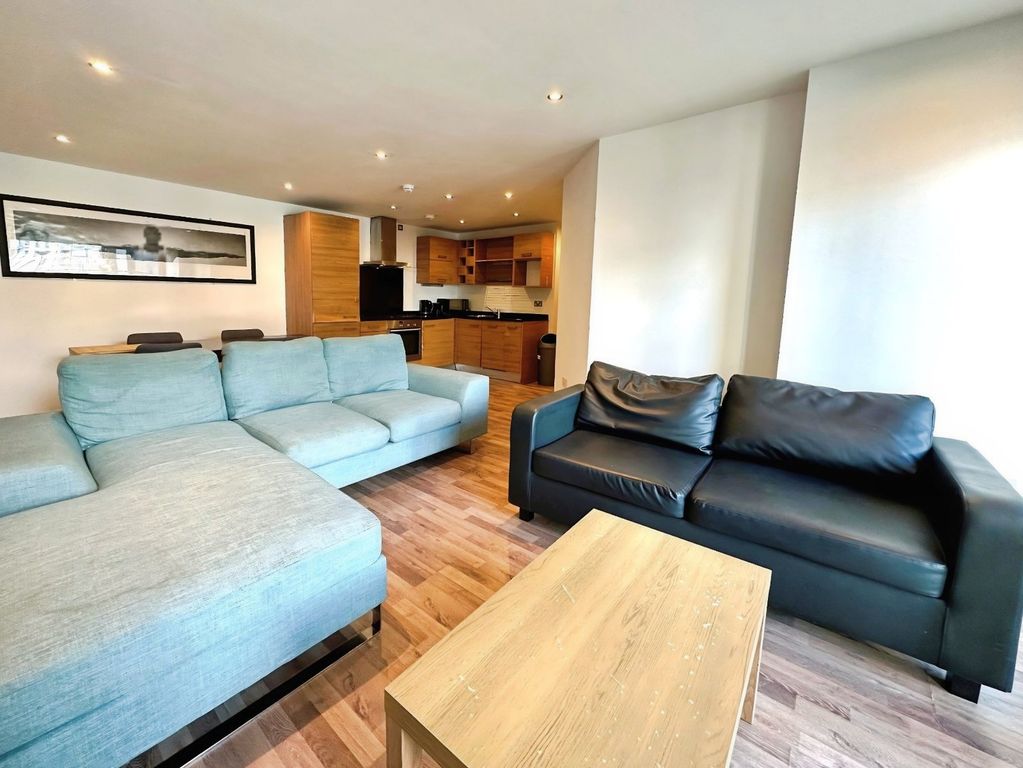 Property photo 2 of 11 Picture No. 26