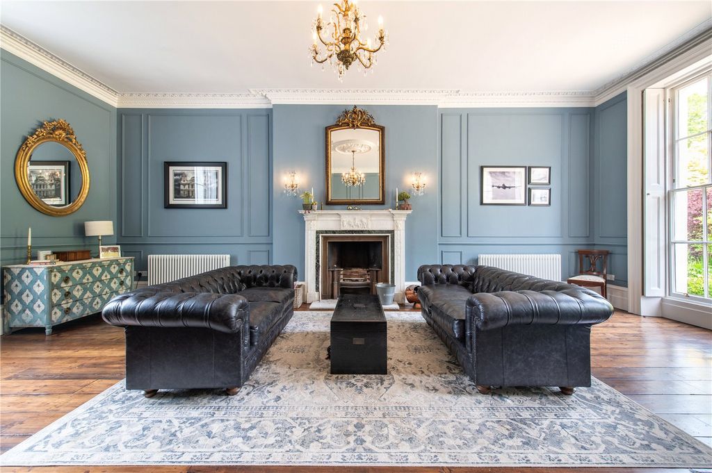 Property photo 2 of 25 Drawing Room
