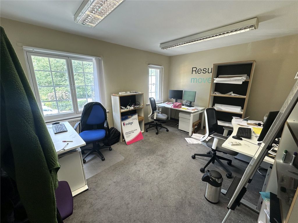 Property photo 3 of 5 Picture No. 05
