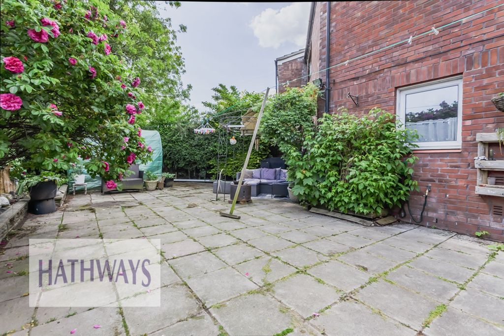 Property photo 2 of 36