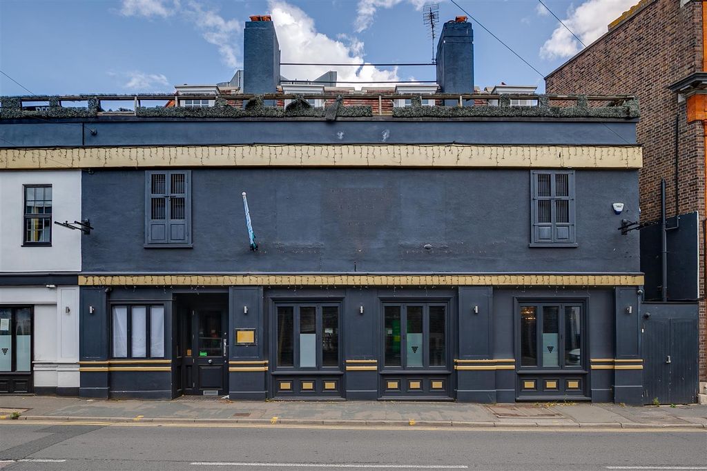 Property photo 1 of 10 Church Street-2-Esher-Hc-36.Jpg