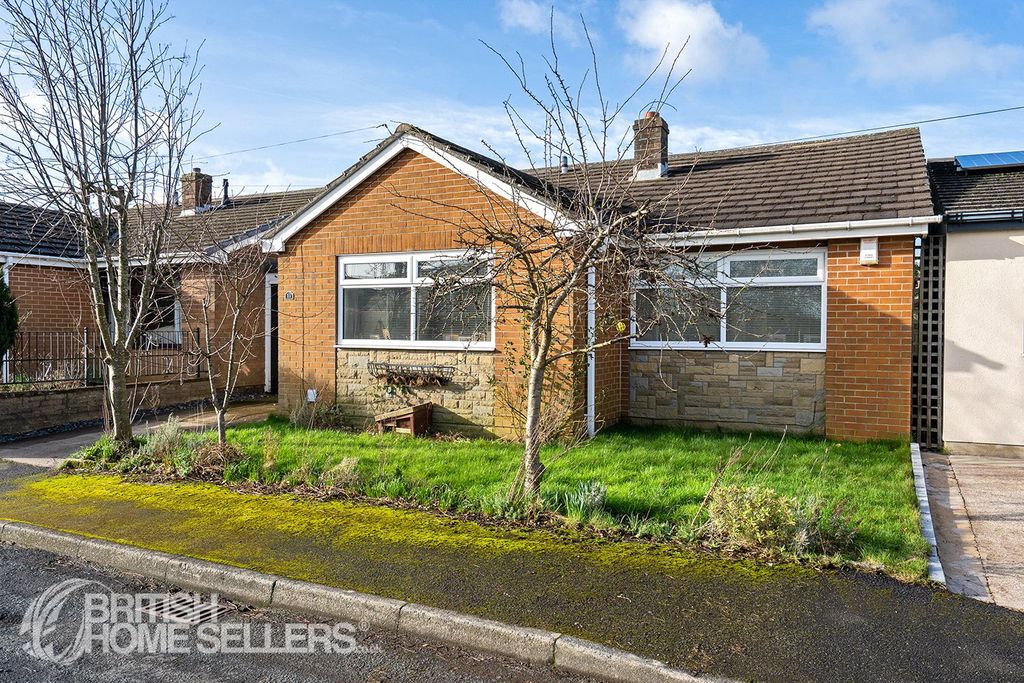 Property photo 2 of 23 Picture No. 14